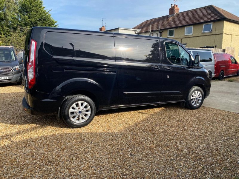 FORD TRANSIT CUSTOM