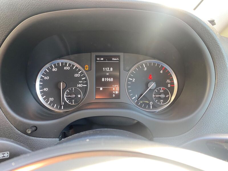 MERCEDES-BENZ VITO