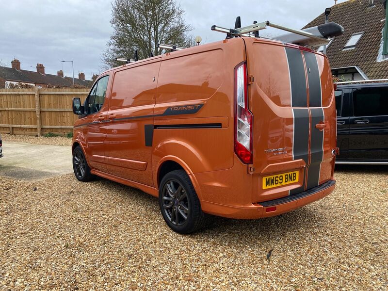 FORD TRANSIT CUSTOM