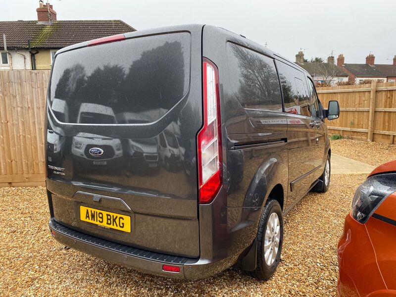 FORD TRANSIT CUSTOM