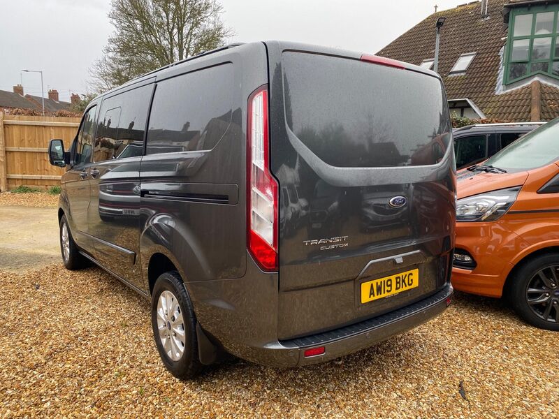 FORD TRANSIT CUSTOM