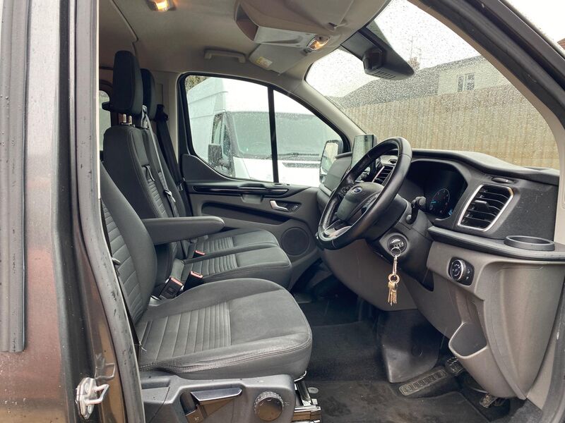 FORD TRANSIT CUSTOM