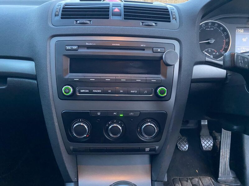 SKODA OCTAVIA
