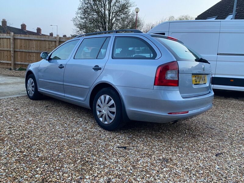 SKODA OCTAVIA