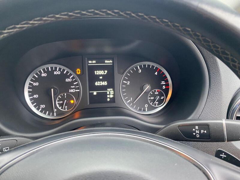 MERCEDES-BENZ VITO