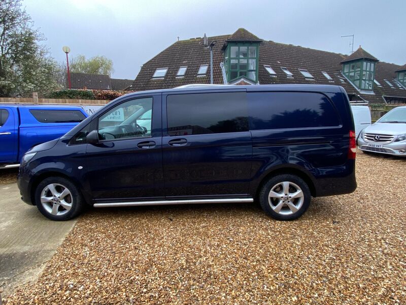 MERCEDES-BENZ VITO