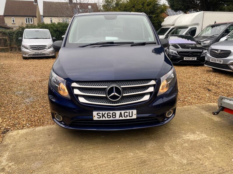 MERCEDES-BENZ VITO