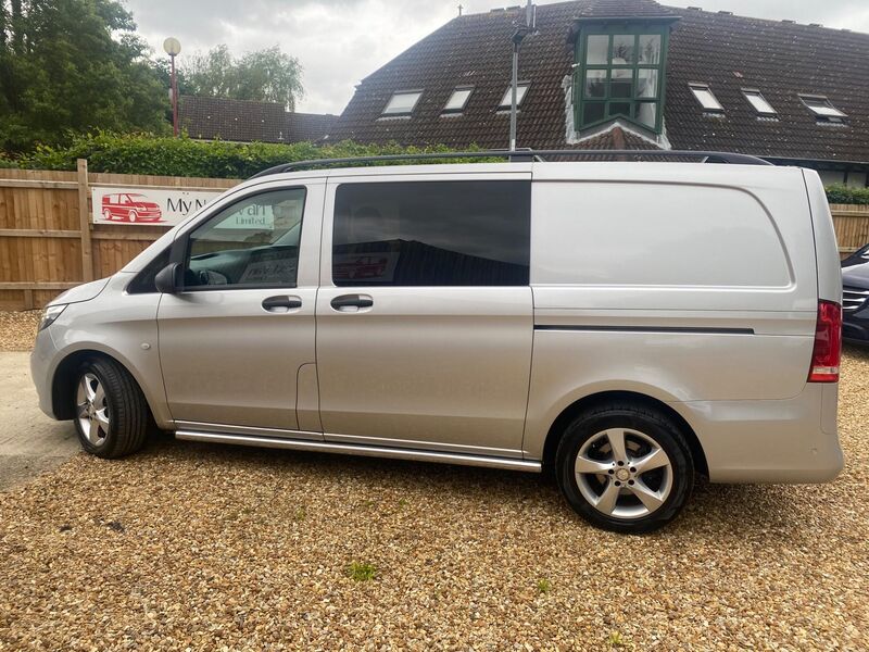 MERCEDES-BENZ VITO