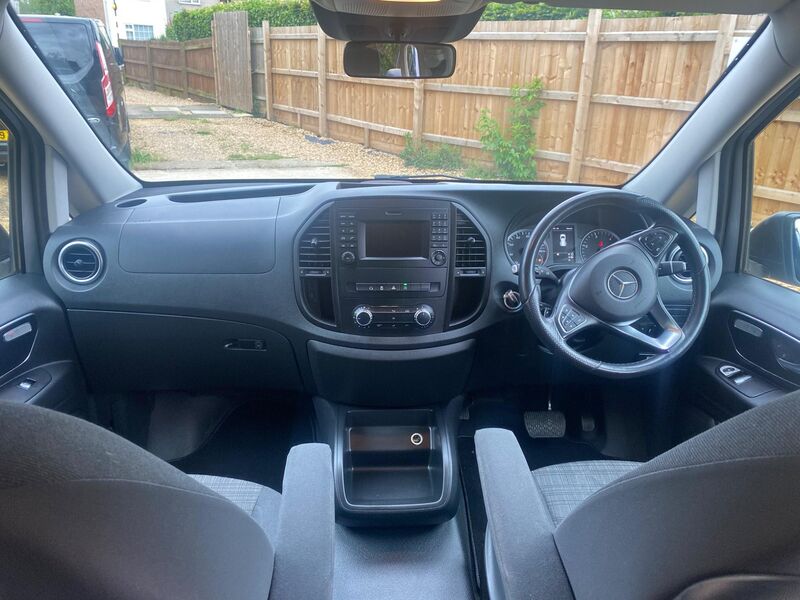 MERCEDES-BENZ VITO