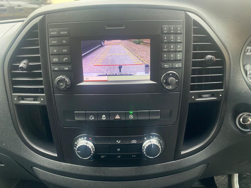 MERCEDES-BENZ VITO