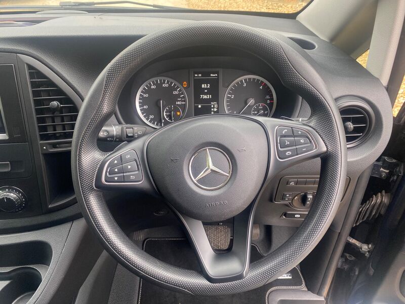 MERCEDES-BENZ VITO