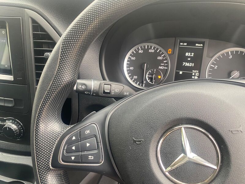 MERCEDES-BENZ VITO