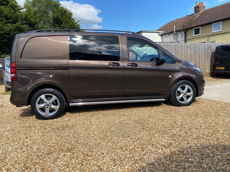 MERCEDES-BENZ VITO