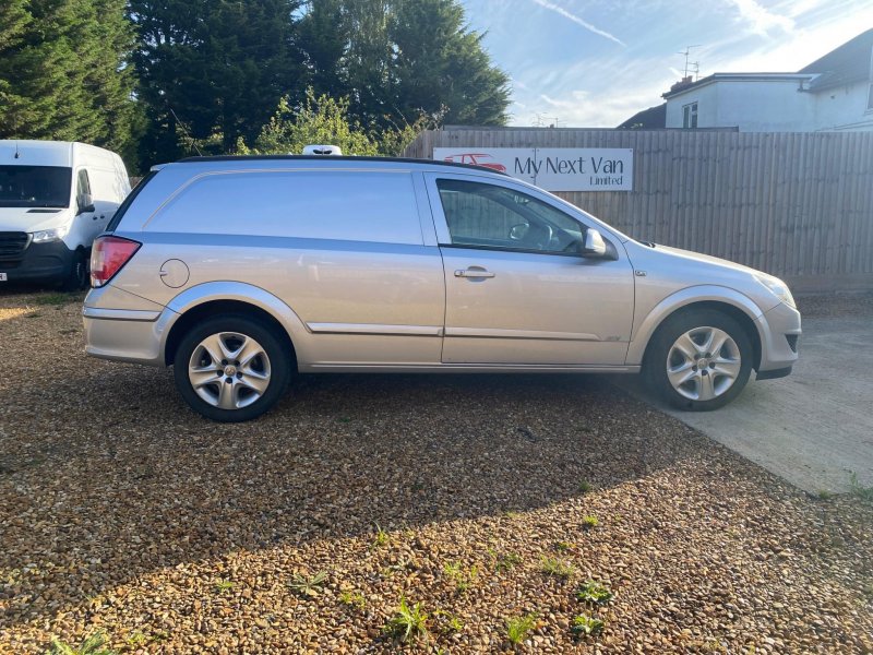 VAUXHALL ASTRA VAN