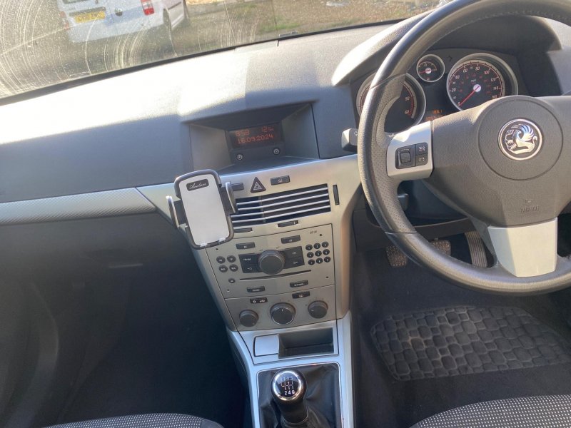 VAUXHALL ASTRA VAN
