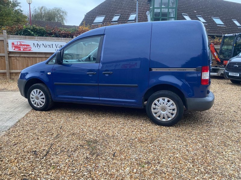VOLKSWAGEN CADDY