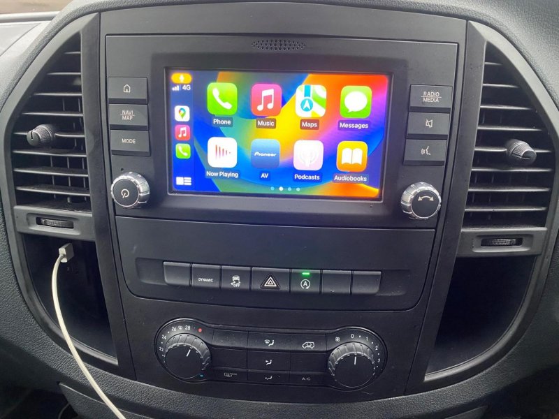 MERCEDES-BENZ VITO