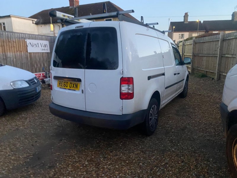 VOLKSWAGEN CADDY MAXI
