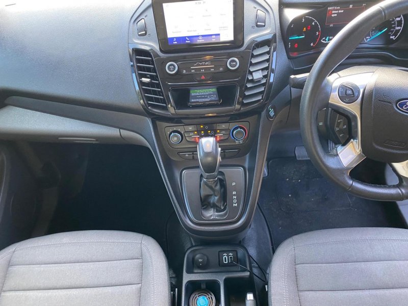 FORD TRANSIT CONNECT