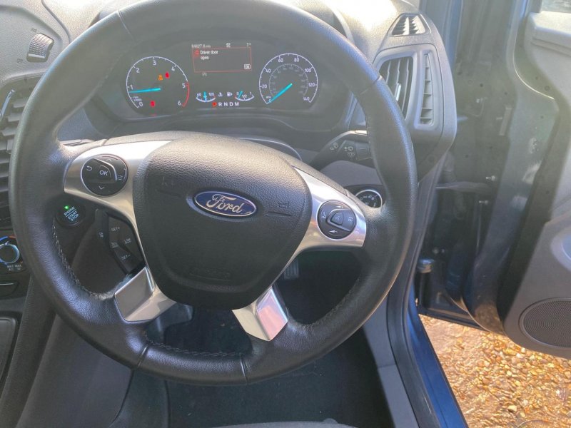 FORD TRANSIT CONNECT