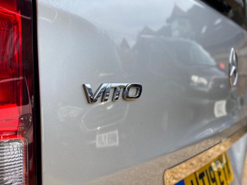 MERCEDES-BENZ VITO
