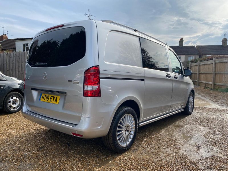 MERCEDES-BENZ VITO