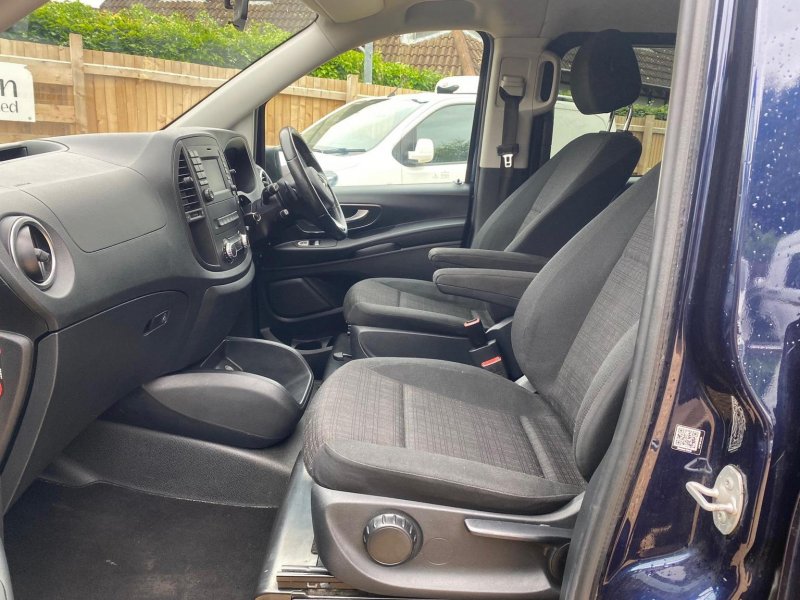 MERCEDES-BENZ VITO