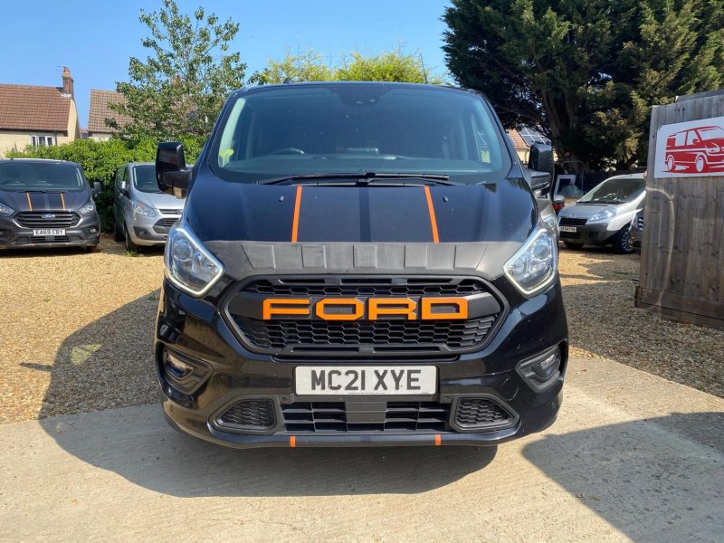 View FORD TRANSIT CUSTOM 2.0 320 EcoBlue Sport Crew Van L2 H1 Euro 6 (s/s) 5dr