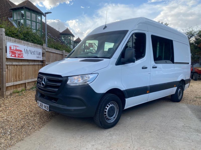 View MERCEDES-BENZ SPRINTER 2.1 314 CDI RWD L2 H2 Euro 6 (s/s) 5dr