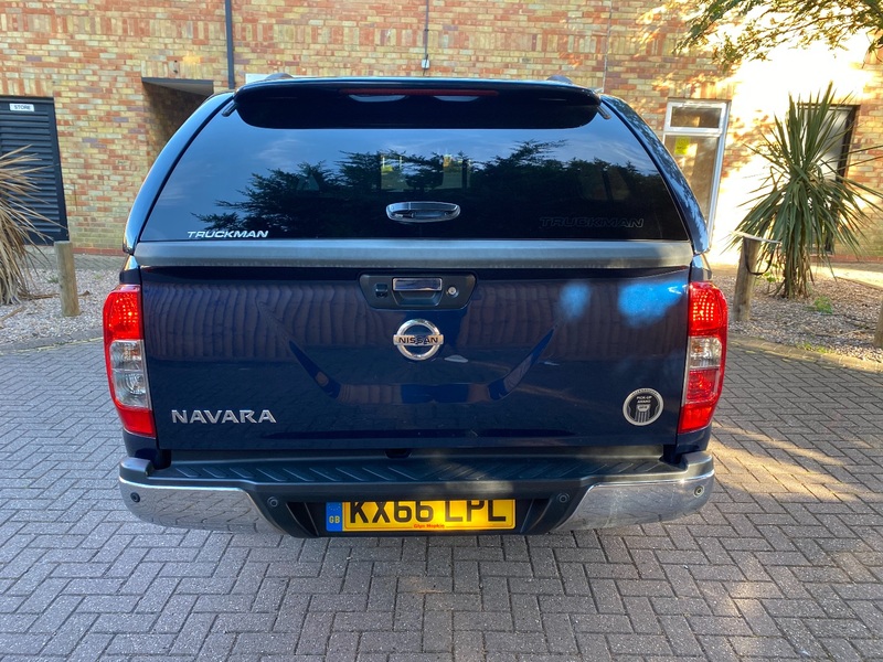 NISSAN NAVARA