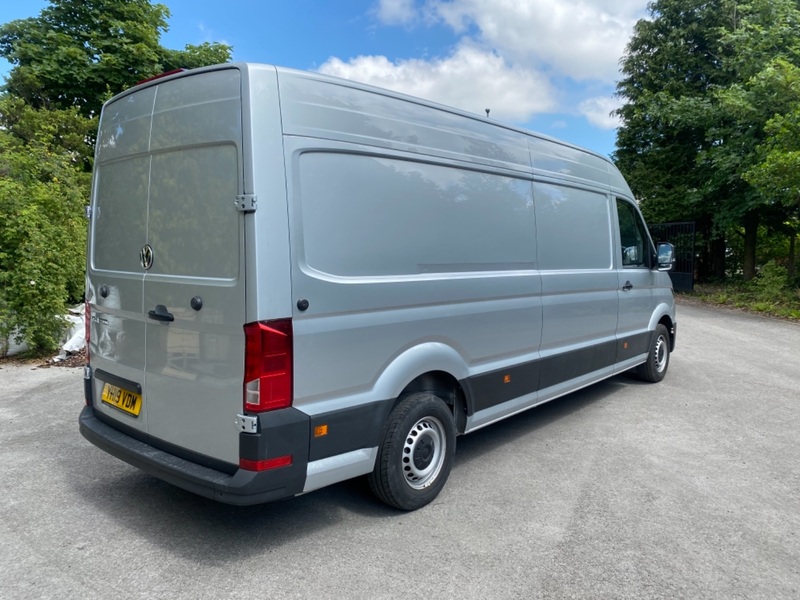 VOLKSWAGEN CRAFTER