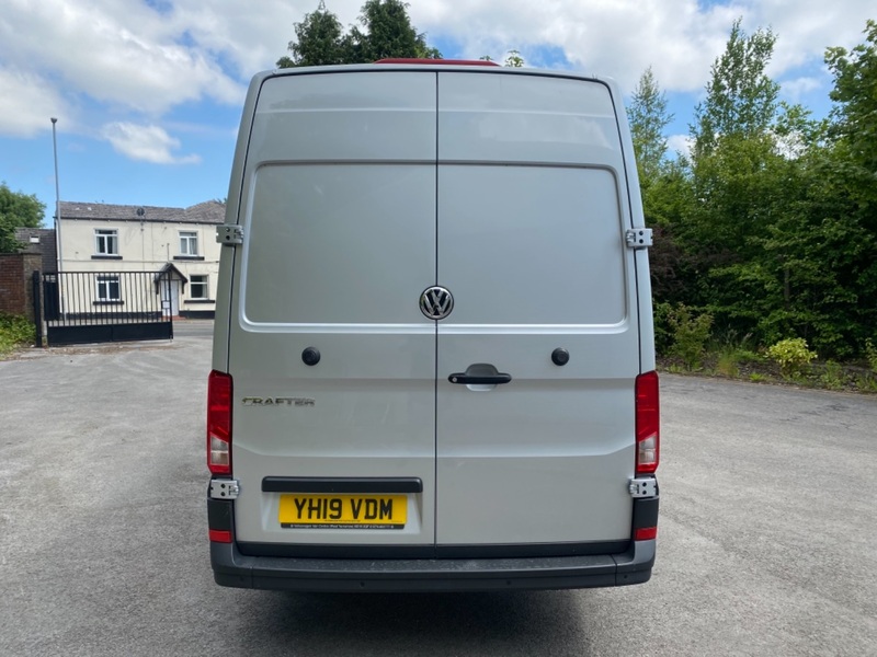 VOLKSWAGEN CRAFTER