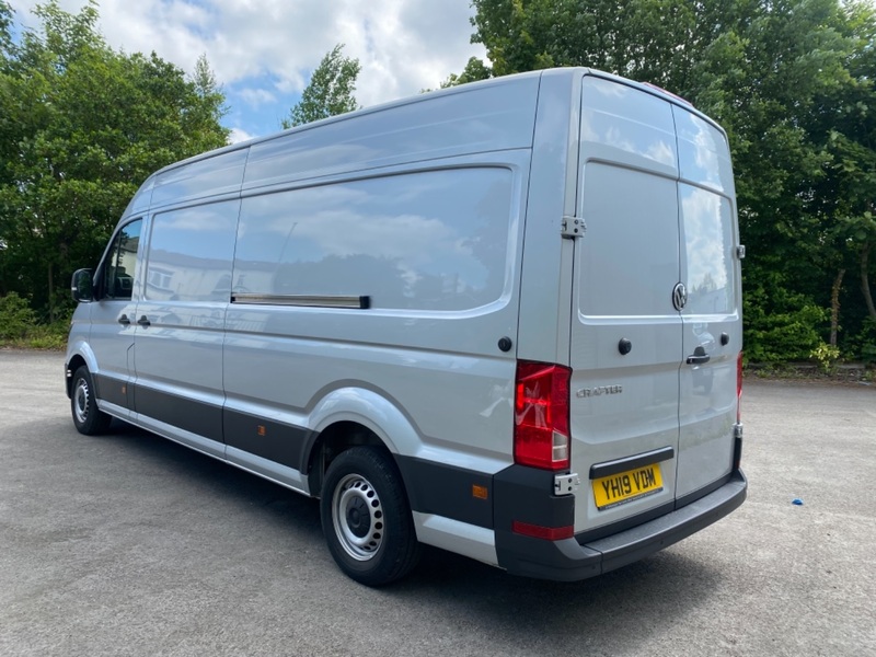VOLKSWAGEN CRAFTER