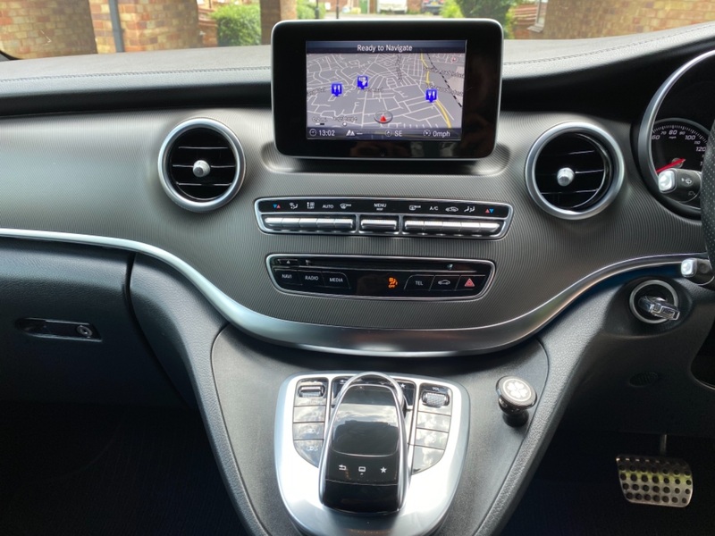 MERCEDES-BENZ V CLASS