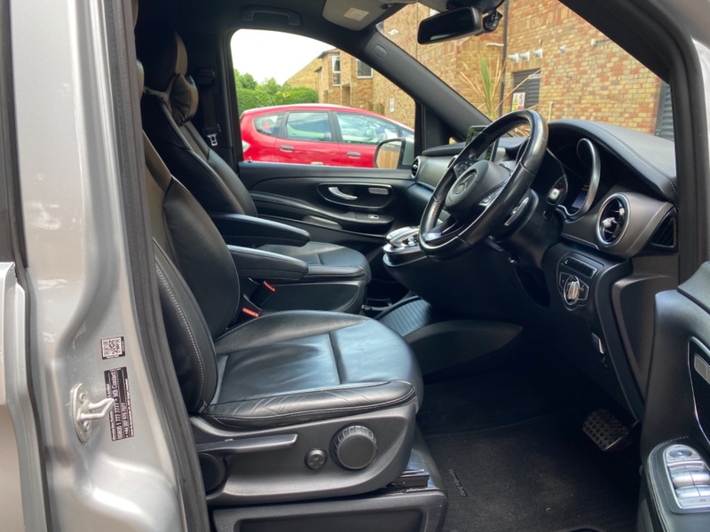MERCEDES-BENZ V CLASS