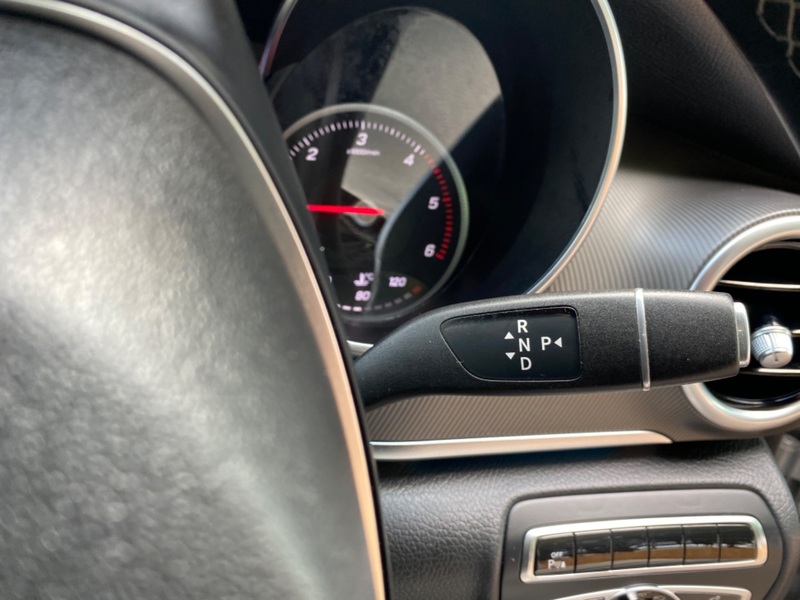 MERCEDES-BENZ V CLASS