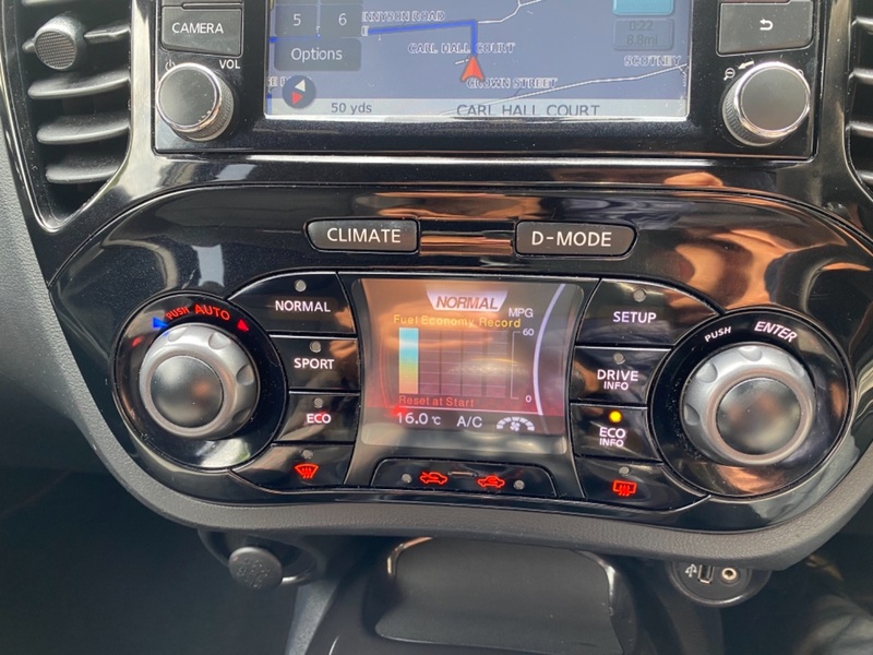 NISSAN JUKE