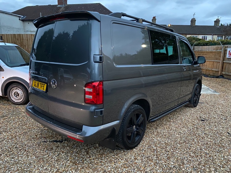 VOLKSWAGEN TRANSPORTER