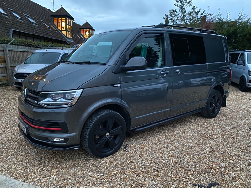 VOLKSWAGEN TRANSPORTER