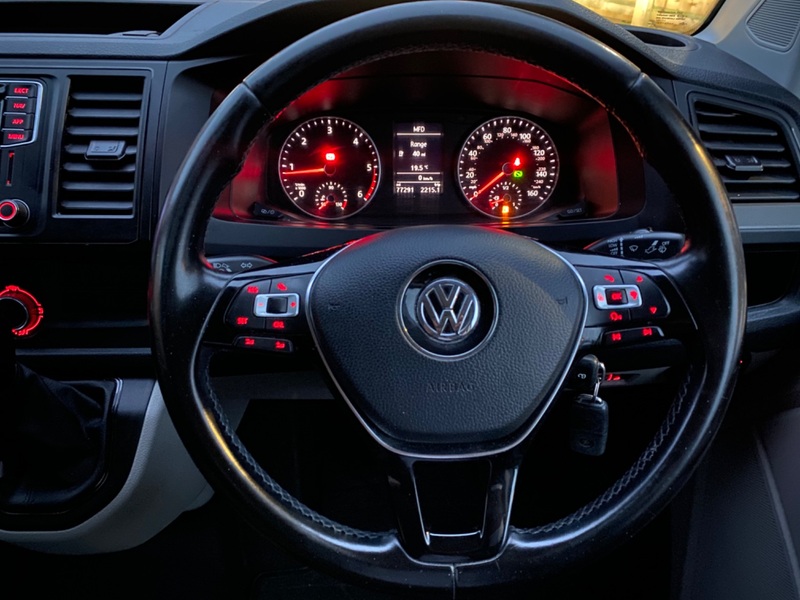 VOLKSWAGEN TRANSPORTER