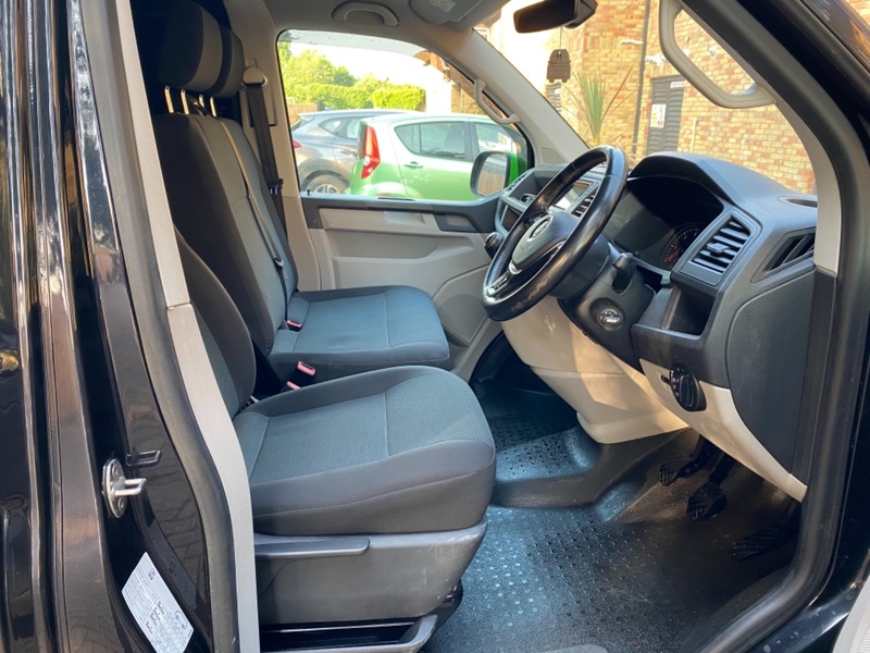 VOLKSWAGEN TRANSPORTER