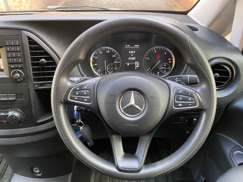 MERCEDES-BENZ VITO