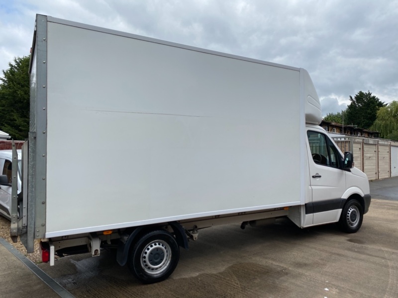 VOLKSWAGEN CRAFTER