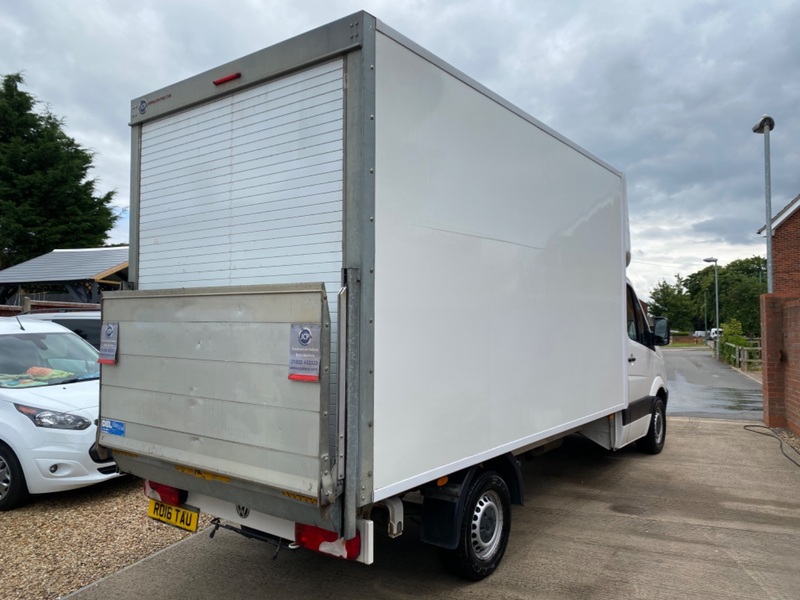 VOLKSWAGEN CRAFTER