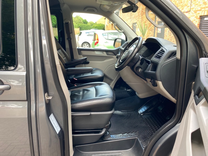 VOLKSWAGEN TRANSPORTER