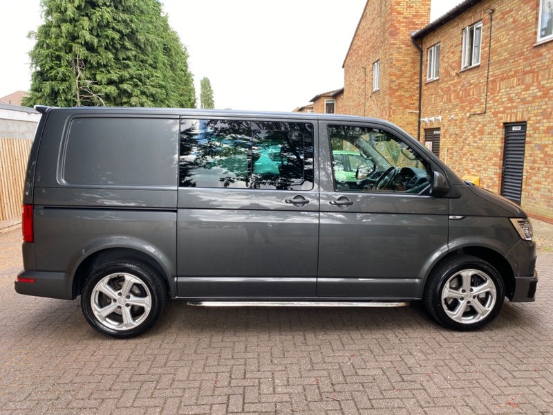 VOLKSWAGEN TRANSPORTER