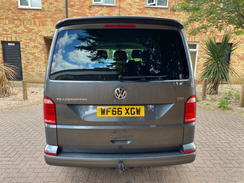 VOLKSWAGEN TRANSPORTER