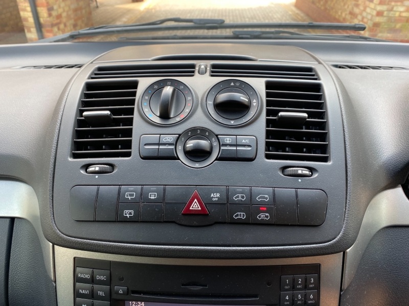 MERCEDES-BENZ VITO