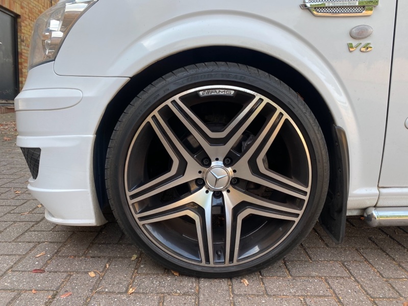 MERCEDES-BENZ VITO