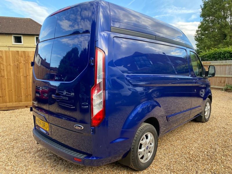 FORD TRANSIT CUSTOM